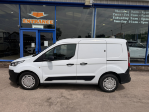 2022 Ford Transit Connect 1.5 240 Ecoblue Leader Crew Van Double Cab 6dr Diesel Manual L1 Euro 6 100 Ps in White — image 4