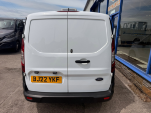 2022 Ford Transit Connect 1.5 240 Ecoblue Leader Crew Van Double Cab 6dr Diesel Manual L1 Euro 6 100 Ps in White — image 6