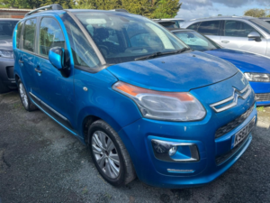 2013 Citroen C3 Picasso 1.6 Vti Exclusive in Blue — image 3