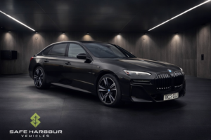2023 BMW 7 Series 3.0 750e Xdrive M Sport in Black — image 2
