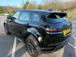 2020 Land Rover Range Rover Evoque 2.0 D150 R-Dynamic in Black — image 5