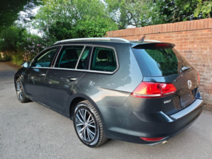 2016 Volkswagen Golf 1.2 Tsi Bluemotion Tech S DSG Euro 5 (s/s) 5dr in Grey — image 2