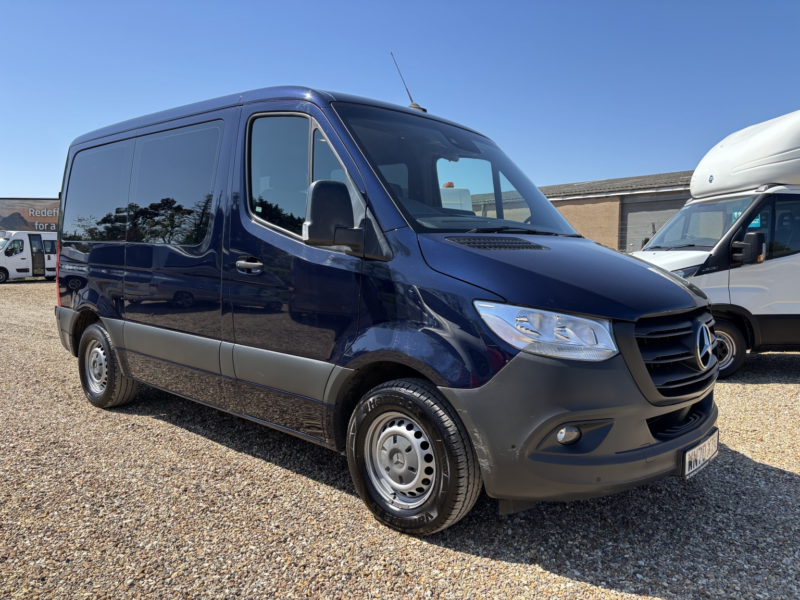 2020 Mercedes-Benz Sprinter Driver Transfer Wav Wheelchair Accessible Vehicle 2.1 316 Cdi Blueefficiency in Blue — image 1