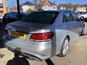 2015 Mercedes-Benz E Class 2.1 E220 Bluetec Amg Line G-Tronic+ Euro 6 (s/s) 4dr in Silver — image 4