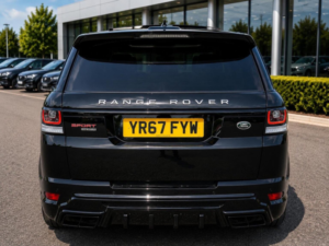 2017 Land Rover Range Rover Sport 3.0 Sd V6 Hse Dynamic Auto 4WD Euro 6 (s/s) 5dr in Black — image 5