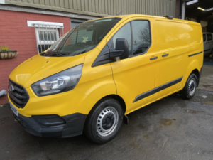 2022 Ford Transit Custom 2.0 Transit Custom Leader Van 340 L1 2.0l Ecoblue 130ps Fwd 6 Speed Manual in Yellow — image 2