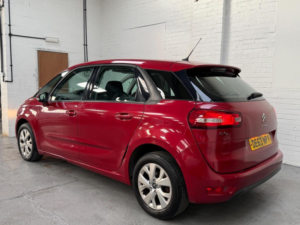 2013 Citroen C4 Picasso 1.6 Hdi Vtr+ MPV 5dr Diesel Manual Euro 5 (90 Ps) in Red — image 4