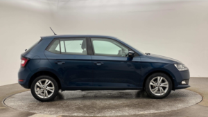 2020 Skoda Fabia 1.0 Tsi Se in Blue — image 4