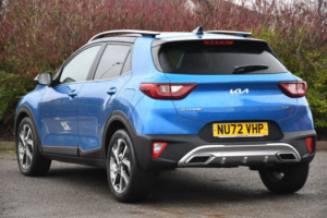2022 Kia Stonic 1.0 T-Gdi Mhev Gt-Line S SUV 5dr Petrol Hybrid Manual Euro 6 (s/s) (118 Bhp) in Blue — image 4