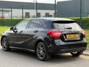 2014 Mercedes-Benz A Class 1.5 A180 Cdi Sport Euro 5 (s/s) 5dr in Black — image 4