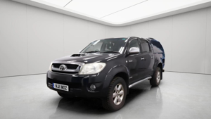 2011 Toyota Hilux 3.0 D-4d Invincible Auto 4WD Euro 5 4dr in Other — image 2