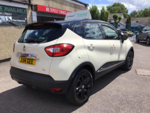 2014 Renault Captur 0.9 Tce Energy Dynamique Medianav Euro 5 (s/s) 5dr in White — image 3