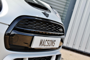 2017 MINI Hatch Cooper 2.0 John Cooper Works Challenge in Silver — image 6