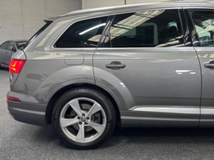 2016 Audi Q7 3.0 Tdi V6 E-Tron Tiptronic Quattro Euro 6 (s/s) 5dr 17.3kwh in Grey — image 6