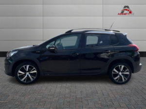 2018 Peugeot 2008 1.6 Bluehdi Gt Line in Black — image 2