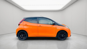 2019 Toyota Aygo 1.0 Vvt-I X-Cite X-Shift Euro 6 5dr in Orange — image 4