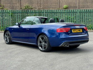 2013 Audi A5 Cabriolet 2.0 Tdi S Line Special Edition in Blue — image 2