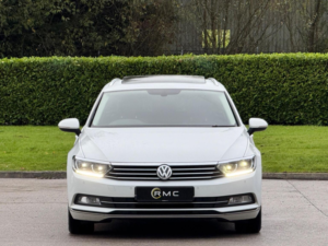 2017 Volkswagen Passat 2.0 Tdi Gt DSG Euro 6 (s/s) 5dr in White — image 5