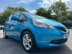 2010 Honda Jazz 1.4 I-Vtec Es Euro 5 5dr in Blue — image 2
