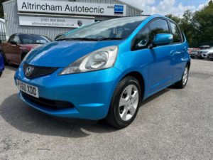 2010 Honda Jazz 1.4 I-Vtec Es Euro 5 5dr in Blue — image 4
