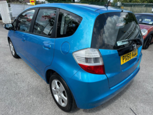 2010 Honda Jazz 1.4 I-Vtec Es Euro 5 5dr in Blue — image 5