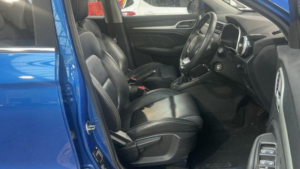 2020 MG MG Zs 1.5 Vti-Tech Exclusive Euro 6 (s/s) 5dr in Blue — image 4
