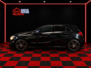 2016 Mercedes-Benz A Class 1.5 A180d Amg Line in Black — image 2