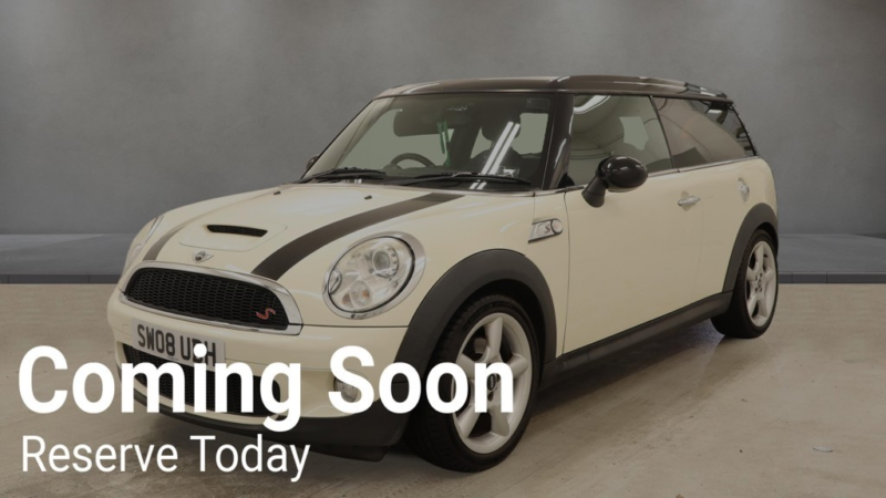 2008 MINI Clubman 1.6 Cooper S Clubman in White — image 1
