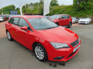 2015 SEAT Leon 2.0 Tdi Cr Se * Mot April 2027 * Finance Available * Free 6 Months Warranty * Part Exchanges Welcome in Red — image 3