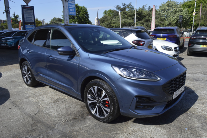 2022 Ford Kuga 2.5 Kuga St-Line X Edition 5 Door 2.5 Duratec PHEV 225ps Fwd CVT Automatic in Blue — image 1