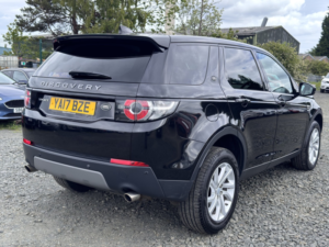 2017 Land Rover Discovery Sport 2.0 Td4 Se Tech in Black — image 6