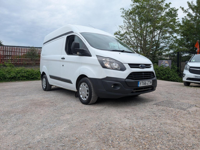 2016 Ford Transit Custom 2.0 Tdci 290 L1 H2 5dr in White — image 1