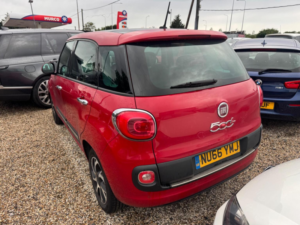 2016 Fiat 500l 1.6 Multijet Lounge Euro 6 (s/s) 5dr in Red — image 3