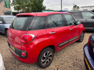 2016 Fiat 500l 1.6 Multijet Lounge Euro 6 (s/s) 5dr in Red — image 4