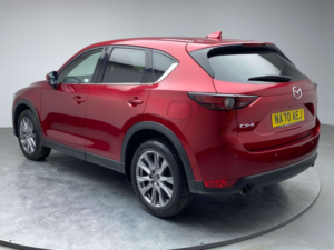 2020 Mazda Cx-5 2.0 Skyactiv-G Sport in Red — image 4