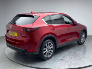 2020 Mazda Cx-5 2.0 Skyactiv-G Sport in Red — image 6