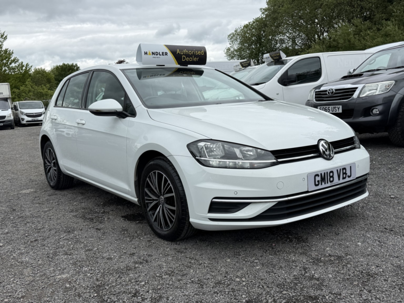 2018 Volkswagen Golf 1.4 Tsi Se Nav in White — image 1