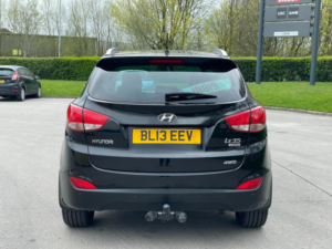 2013 Hyundai Ix35 2.0 Crdi Premium Auto 4WD Euro 5 5dr in Black — image 6