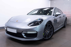2022 Porsche Panamera 2.9 V6 E-Hybrid 17.9kwh 4s Saloon Pdk 4WD Euro 6 (s/s) 5dr (7.2 Kw Charger) in Silver — image 5