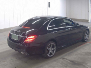 2014 Mercedes-Benz C Class C200 Avantgarde Amg Line in Black — image 4
