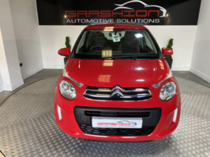 2015 Citroen C1 1.0 Vti Feel in Red — image 2