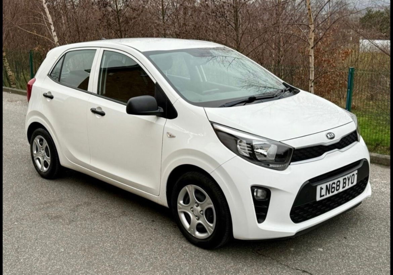 2018 Kia Picanto 1.0 1 Hatchback 5dr Petrol Manual Euro 6 (66 Bhp) in White — image 1