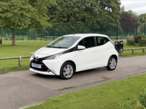 2015 Toyota Aygo 1.0 Vvt-I X-Pression in White — image 5