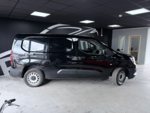 2023 Vauxhall Combo 1.5 Turbo D 2300 Prime L2 H1 Euro 6 (s/s) 6dr in Black — image 4