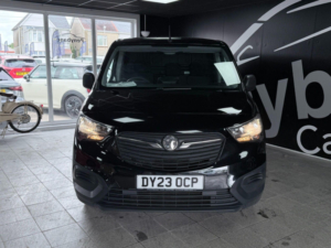 2023 Vauxhall Combo 1.5 Turbo D 2300 Prime L2 H1 Euro 6 (s/s) 6dr in Black — image 5