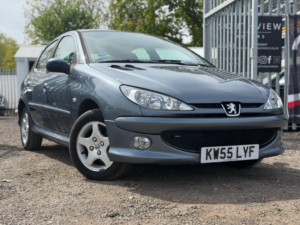 2006 Peugeot 206 1.4 Verve 5dr in Grey — image 2