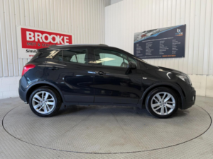 2016 Vauxhall Mokka 1.4i Turbo Exclusiv Auto 2WD Euro 6 5dr in Black — image 3