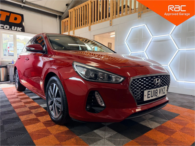 2018 Hyundai I30 1.0 T-Gdi Blue Drive Se Nav Hatchback 5dr Petrol Manual Euro 6 (s/s) (120 Ps) in Red — image 1