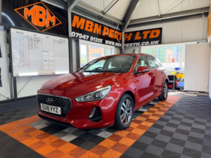 2018 Hyundai I30 1.0 T-Gdi Blue Drive Se Nav Hatchback 5dr Petrol Manual Euro 6 (s/s) (120 Ps) in Red — image 3