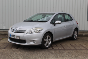 2011 Toyota Auris
